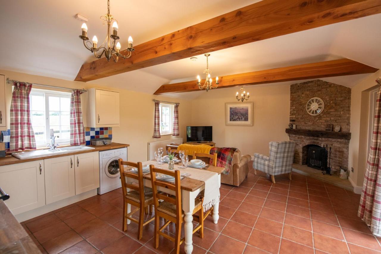 The Coach House Villa Martin  Bagian luar foto