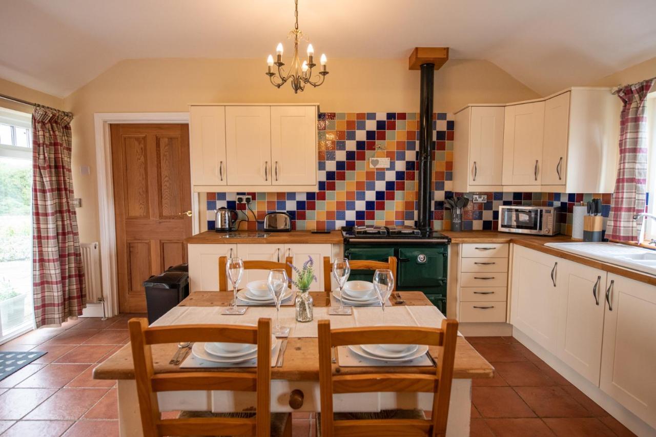The Coach House Villa Martin  Bagian luar foto