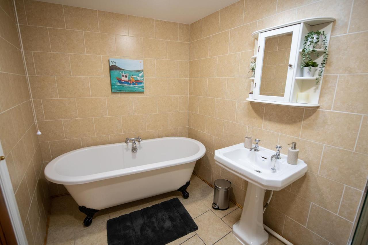 The Coach House Villa Martin  Bagian luar foto