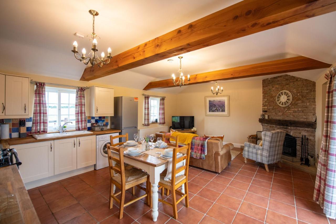 The Coach House Villa Martin  Bagian luar foto